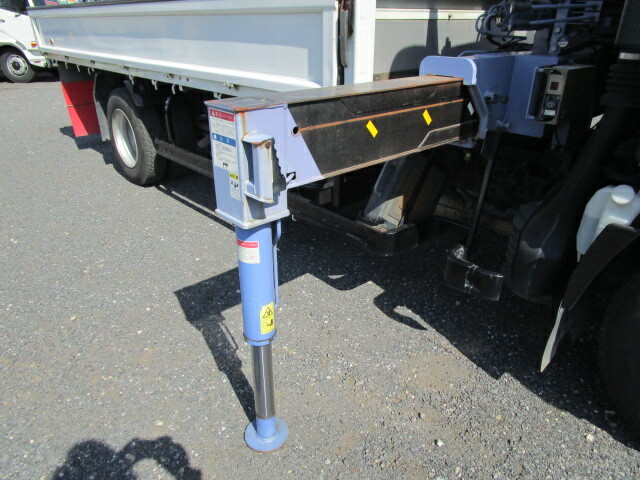 いすゞ エルフ 小型 平ボディ（クレーン付） BDG-NPR85AR(9969) 38枚目