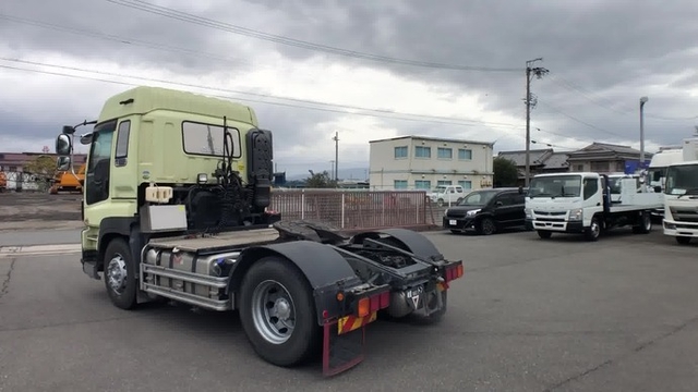 いすゞ ギガ 大型 トラクタ QKG-EXD52AD(37304) 11枚目