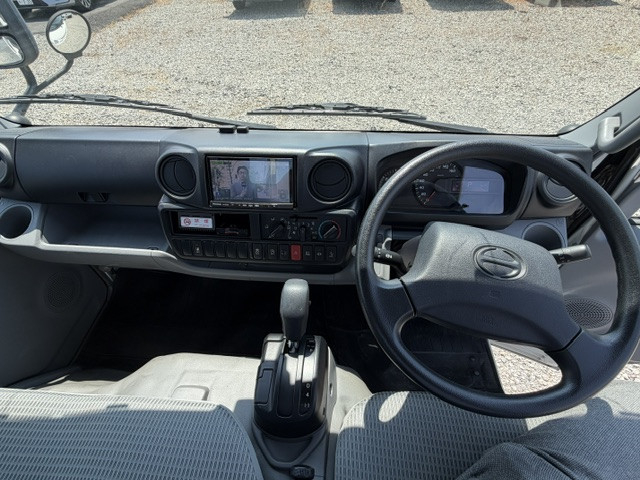 日野 デュトロ 小型 平ボディ TKG-XZC605M(109054) 10枚目