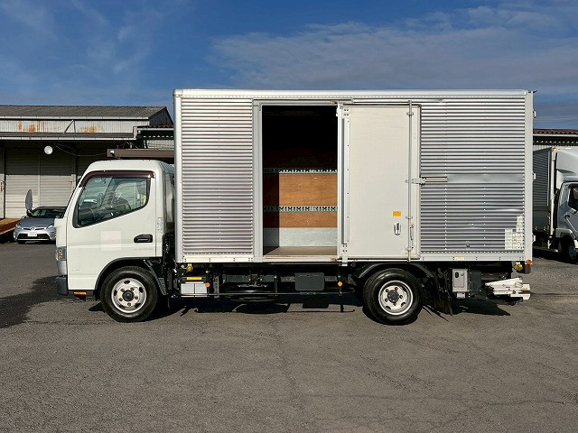 三菱ふそう キャンター 小型 バン TPG-FEA50(105897) 10枚目