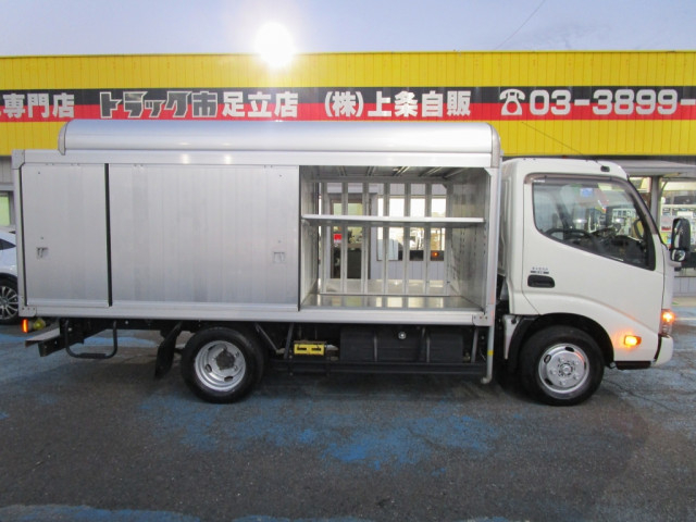 日野 デュトロ 小型 バン TPG-XZC645M(97794) 9枚目