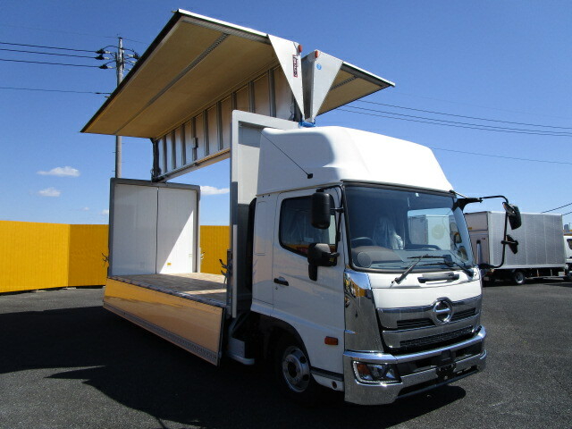 日野 レンジャー 中型 ウィング 2PG-FD2ABG(9516) 2枚目