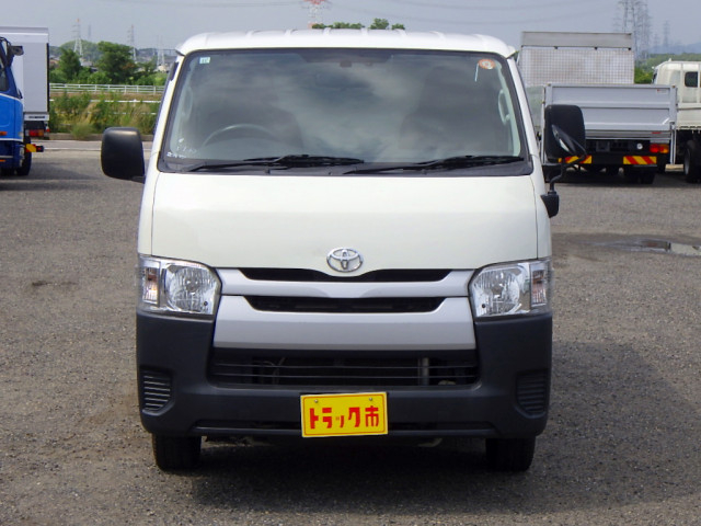トヨタ ハイエース 小型 冷蔵冷凍バン QDF-GDH201V(110069) 3枚目