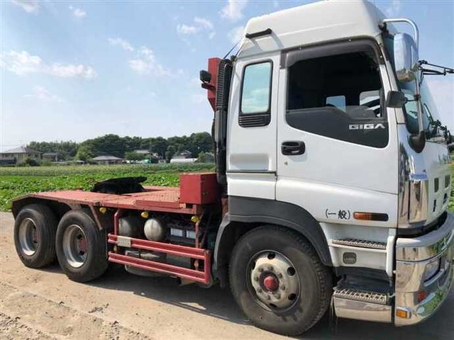 いすゞ ギガ 大型 トラクタ PDG-EXZ52J8(37791) 3枚目