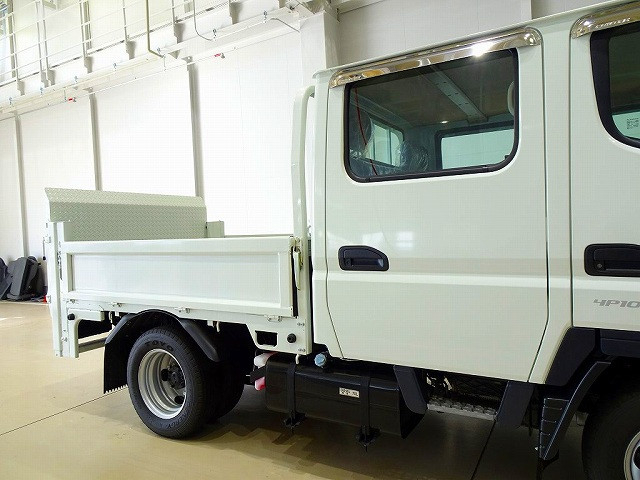 三菱ふそう キャンター 小型 Wキャブ 2RG-FBA20(95522) 25枚目