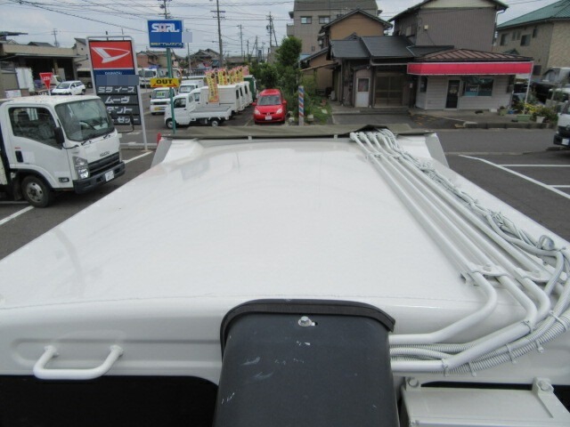 日野 デュトロ 小型 塵芥車（プレス式） TKG-XZU600X(10080) 13枚目