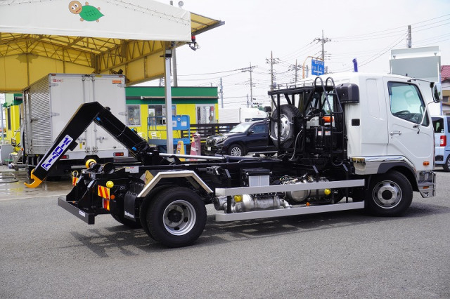 三菱ふそう ファイター 中型 コンテナ専用車 2KG-FK62F(111770) 22枚目