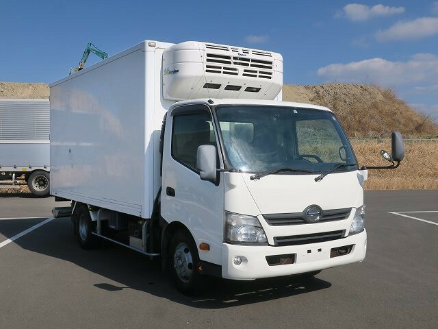 日野 デュトロ 小型 冷蔵冷凍バン TKG-XZU710M(39832) 2枚目