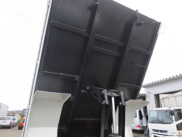 三菱ふそう ファイター 中型 土砂ダンプ 2KG-FK72F(108337) 12枚目