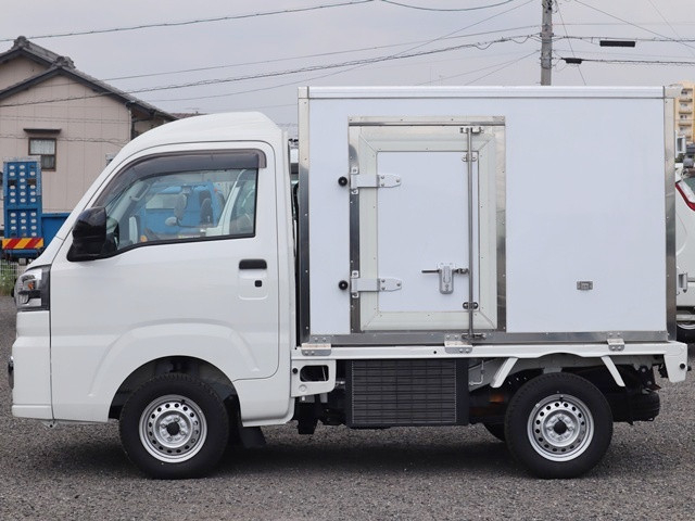 ダイハツ ハイゼット 軽 冷蔵冷凍バン 3BD-S500P(109014) 9枚目