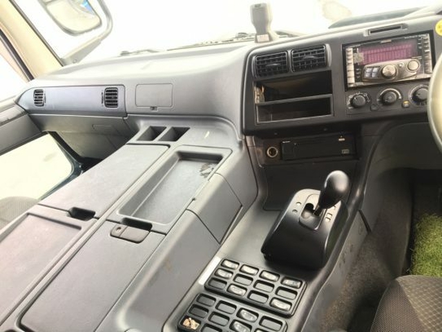 三菱ふそう スーパーグレート 大型 平ボディ BDG-FU54JZ(6562) 6枚目