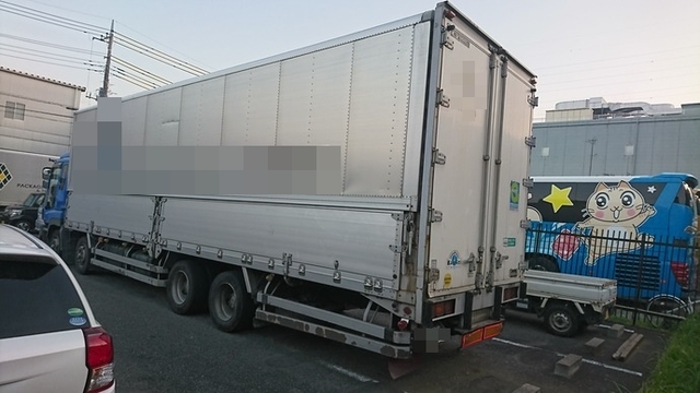 いすゞ ギガ 大型 ウィング KL-CYJ51W3(2312) 18枚目