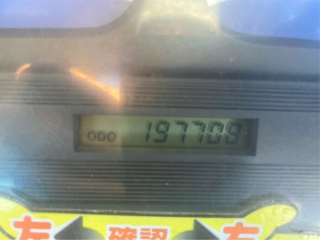 UDトラックス（日産） クオン 大型 ミキサー車 ADG-CW2XL(7829) 9枚目