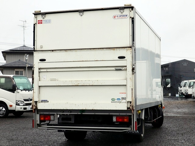 トヨタ トヨエース 小型 バン TKG-XZU710(111538) 3枚目