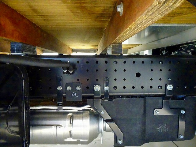 いすゞ エルフ 小型 平ボディ 2RG-NPR88AC(109701) 44枚目
