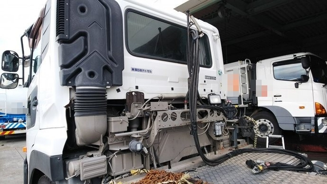 UDトラックス（日産） クオン 大型 トラクタ PKG-GK4XAB(3902) 15枚目
