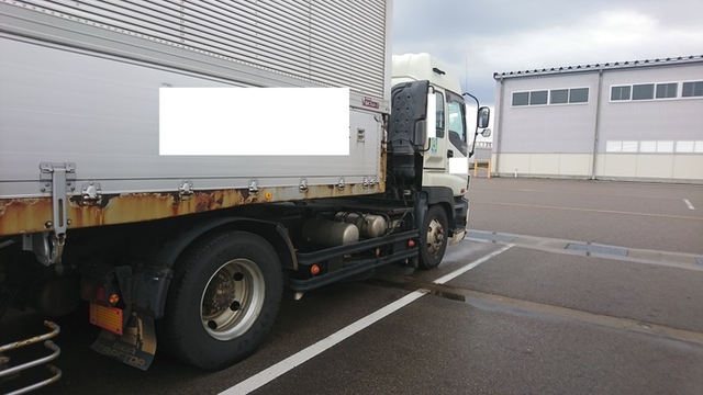 Isuzu giga Large Tractor PJ-EXD52G6(2226) 3枚目