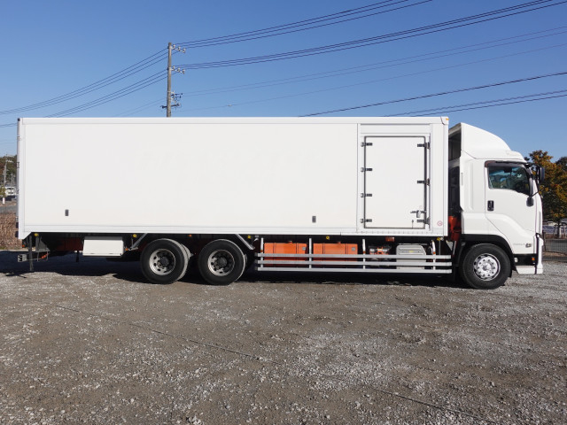 Isuzu giga Large Freezer box_body QPG-CYL77B(100851) 10枚目