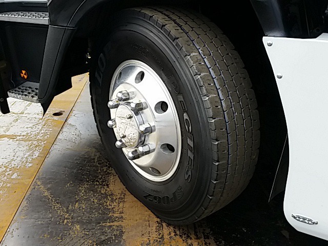 UDトラックス（日産） ビッグサム 大型 トラクタ KL-CK482BAT(8202) 13枚目