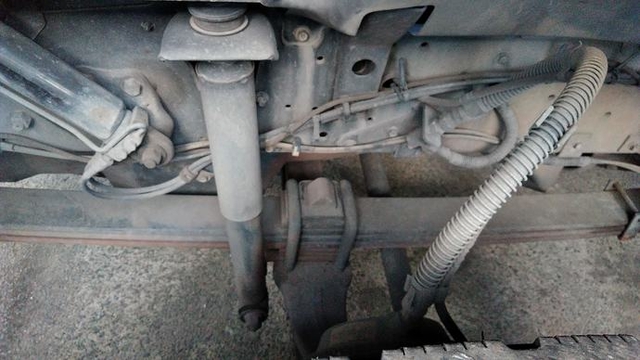 UDトラックス（日産） ビッグサム 大型 キャブ付きシャーシ ADG-CD4YA(3725) 18枚目