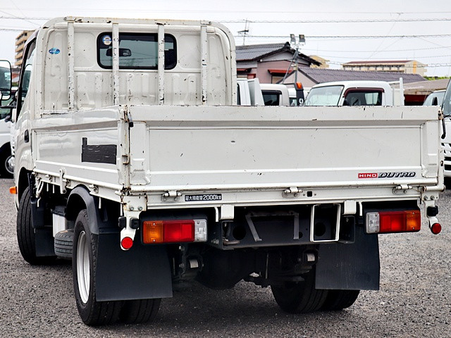 日野 デュトロ 小型 平ボディ 2RG-XZC605M(105647) 2枚目