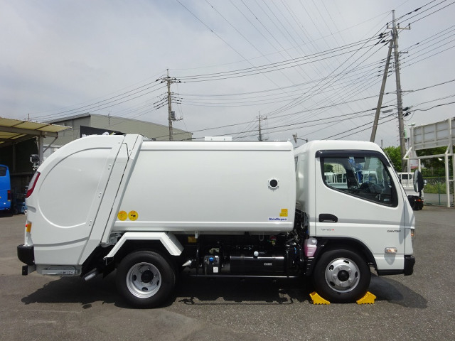 三菱ふそう キャンター 小型 塵芥車（プレス式） 2RG-FEAV0(113491) 23枚目