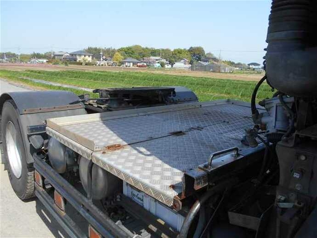 いすゞ ギガ 大型 トラクタ PKG-EXD52D8(39870) 21枚目