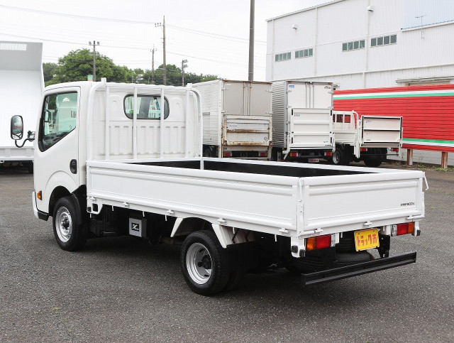 日産自動車 アトラス 小型 平ボディ CBF-SQ2F24(110225) 22枚目