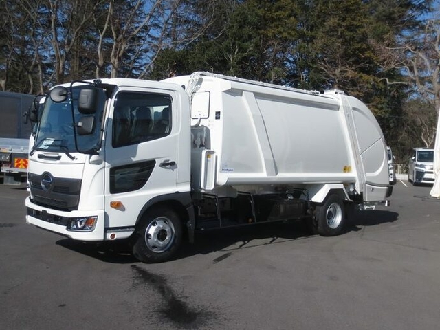 日野 レンジャー 中型 塵芥車（プレス式） 2KG-FC2ABA(9614) 2枚目