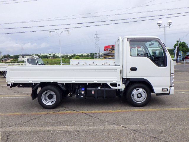 いすゞ エルフ 小型 平ボディ 2RG-NJR88A(111815) 5枚目