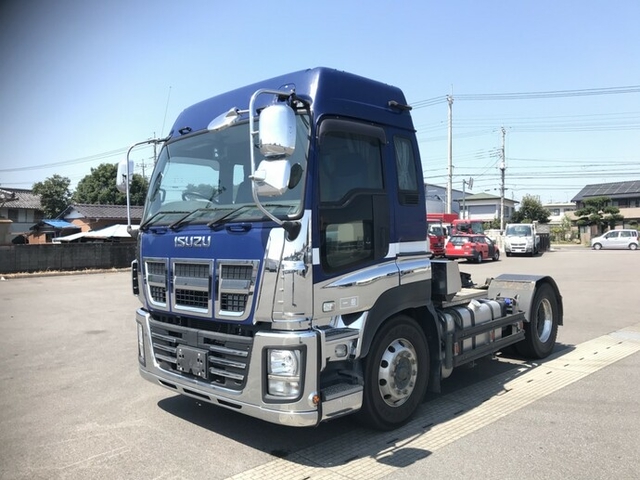 いすゞ ギガ 大型 トラクタ QKG-EXD52AE(7410) 3枚目