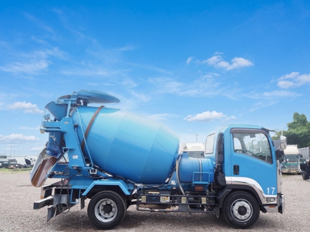 Isuzu forward 6studs large Mixer trucks LKG-FTR90S2(110533) 6枚目