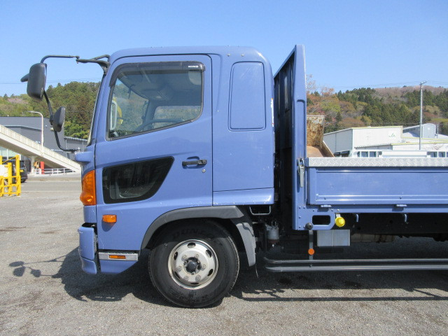 日野 レンジャー 中型 平ボディ TKG-FD7JLAA(109062) 28枚目