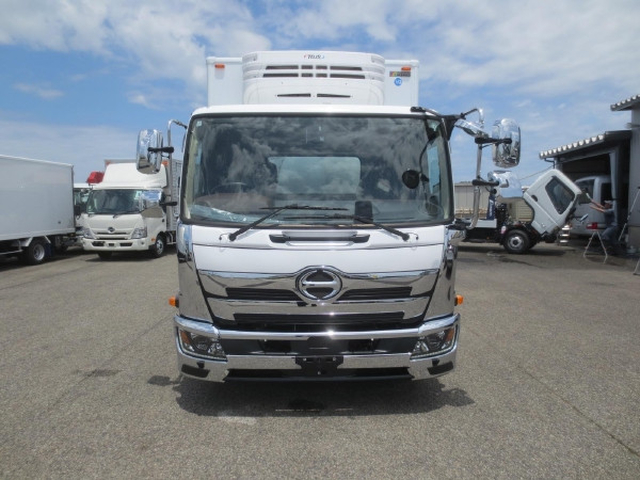 日野 レンジャー 中型 冷蔵冷凍バン 2KG-FD2ABG(107697) 6枚目