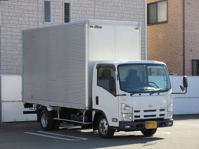 日産自動車 アトラス 小型 バン SKG-AMR85AN(6703) 2枚目