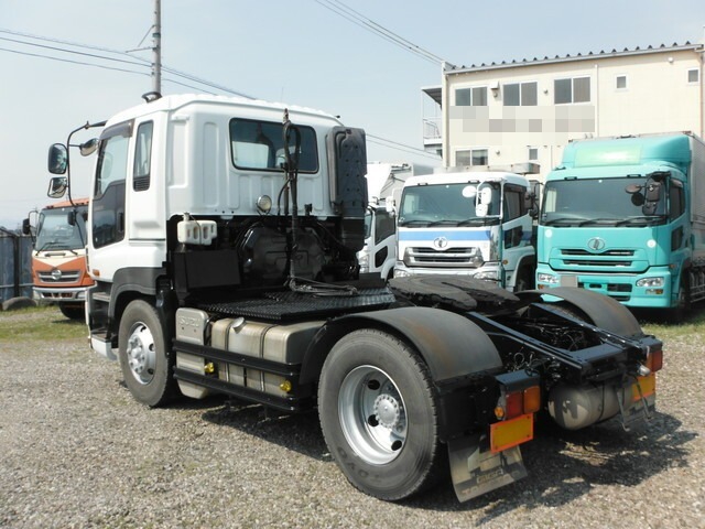 いすゞ ギガ 大型 トラクタ PJ-EXD52D6(7879) 3枚目
