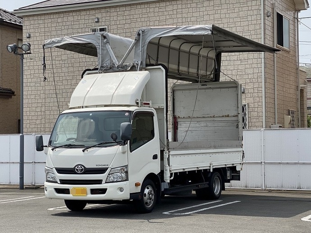 トヨタ トヨエース 小型 幌車（ウィング式） SKG-XZU710(10912) 1枚目