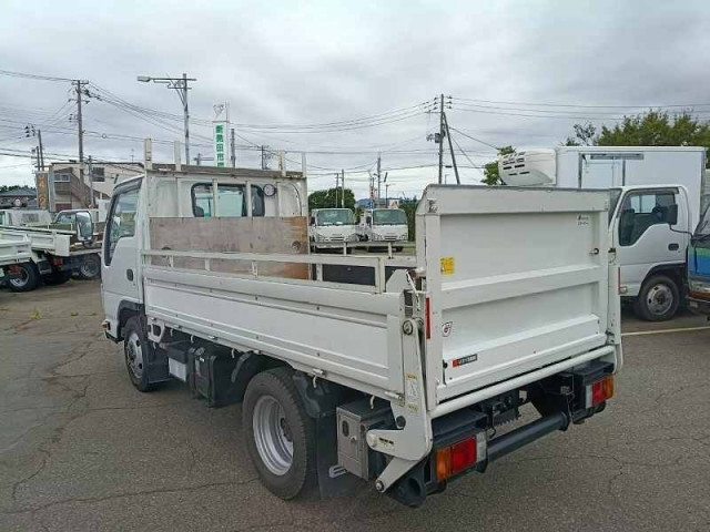 いすゞ エルフ 小型 平ボディ 2RG-NJS88A(111458) 4枚目