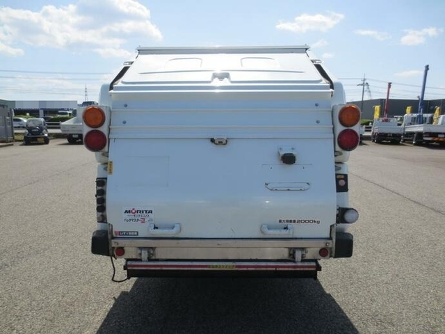 いすゞ エルフ 小型 塵芥車（回転式） TKG-NMR85AN(9118) 6枚目
