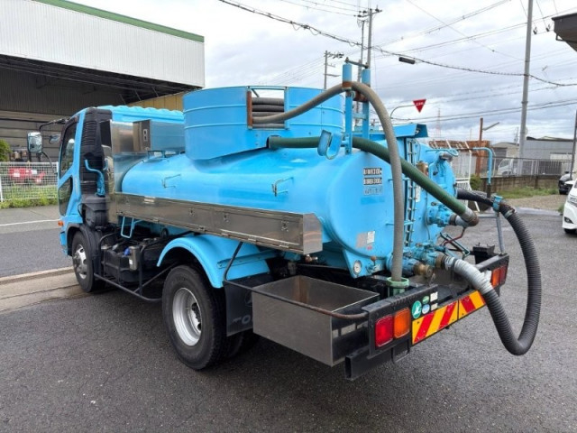 三菱ふそう ファイター 中型 バキュームカー/糞尿車 TKG-FK71F(111711) 4枚目