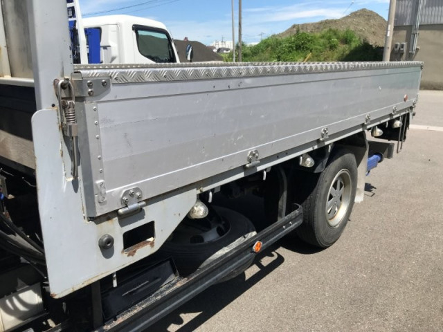 いすゞ エルフ 小型 平ボディ（クレーン付） 2RG-NPR88YN(109942) 32枚目