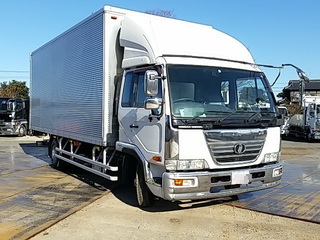 UDトラックス（日産） コンドル 中型 バン PB-MK36A(8080) 5枚目