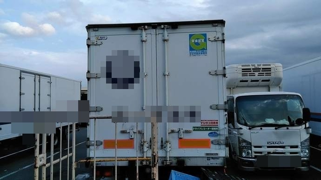 三菱ふそう ファイター 中型 冷蔵冷凍バン PDG-FK61R(3676) 4枚目