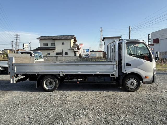 トヨタ ダイナ 小型 平ボディ TKG-XZC710(110770) 4枚目