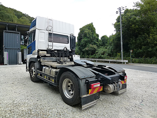 UDトラックス（日産） クオン 大型 トラクタ 2PG-GK5AAB(113572) 6枚目