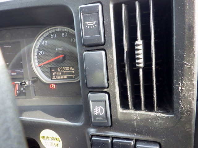 いすゞ ギガ 大型 トラクタ QDG-EXZ52BJ(82090) 24枚目