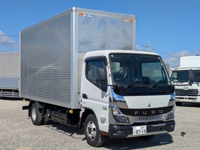 三菱ふそう キャンター 小型 バン 2RG-FEA20(113823) 2枚目