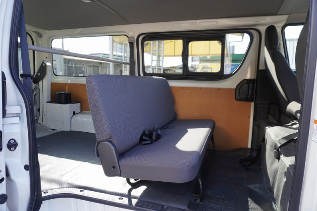 トヨタ 小型 Translation missing: ja.item.body_keijou_enum.body_keijou_light_van CBF-TRH200V(106624) 28枚目