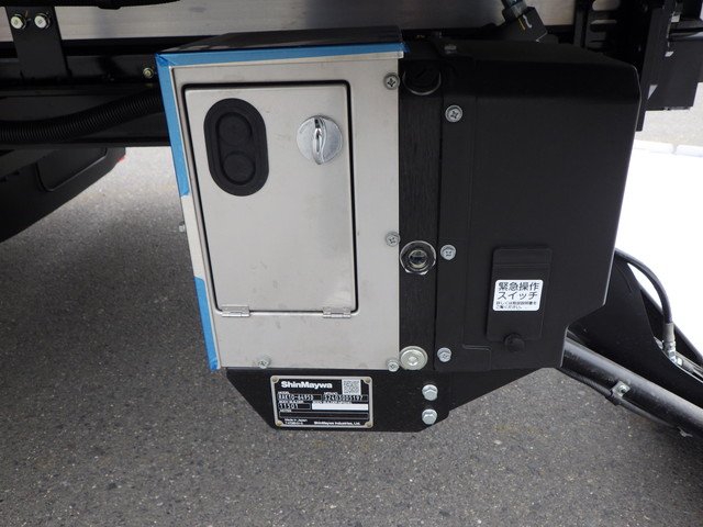 Mitsubishi Fuso - Middle Freezer box_body 2KG-FK65F(107020) 8枚目