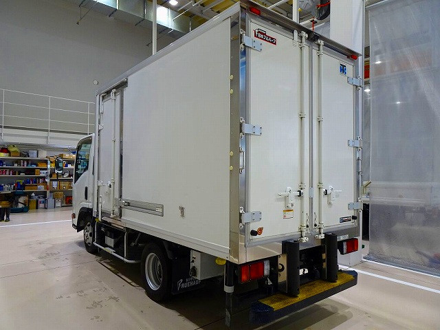 いすゞ エルフ 小型 冷蔵冷凍バン 2RG-NLR88AN(111641) 4枚目